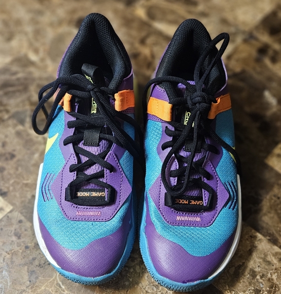 NIKE Air Zoom Crossover GS Unisex Kids Trainers Basketball Shoes, 5 Youth - Picture 2 of 7